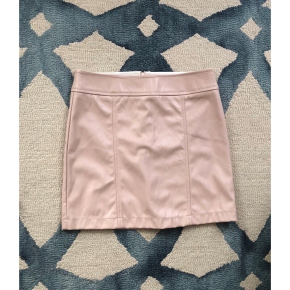 Forever 21 Dresses & Skirts - NWT Forever 21 Pink Mini Skirt - Size S